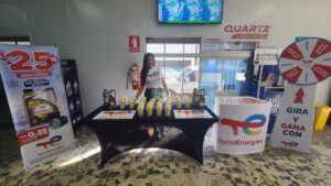 Activación de marca de TotalEnergies en Honduras con promoción de lubricantes, degustación y dinámica de ruleta para clientes